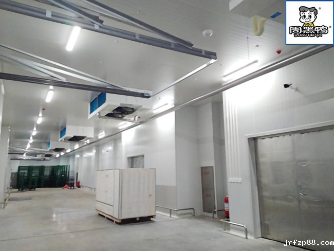 湖北周黑鸭80000m³生产加工成品低温物流冷库施工工程案例 湖北周黑鸭80000m³生产加工成品低温物流冷库施工工程案例