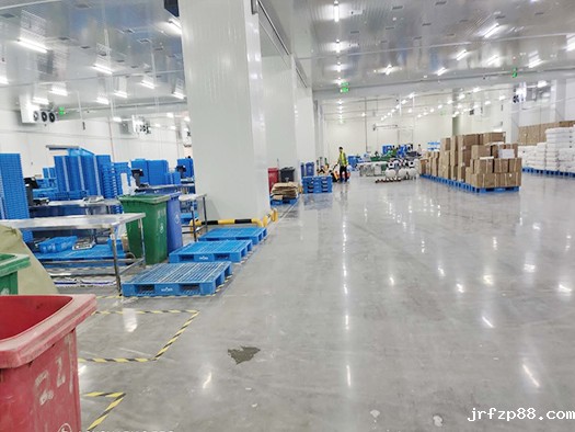 300吨开云体育最新下载软件安装造价多少钱?_浩爽制冷 300吨开云体育最新下载软件安装造价多少钱?_浩爽制冷