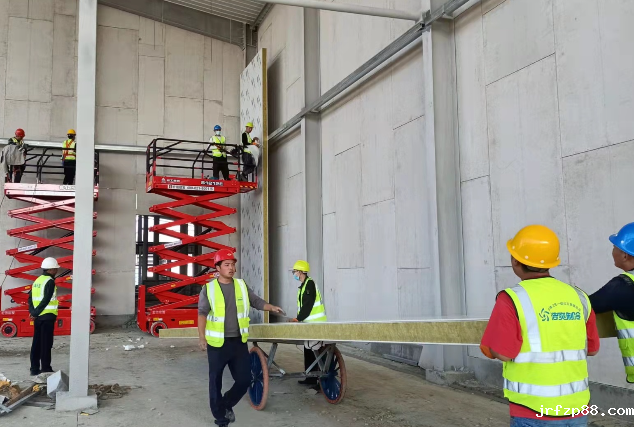 低温组合式冷库安装如何选择冷库保温板?_浩爽制冷 低温组合式冷库安装如何选择冷库保温板?_浩爽制冷